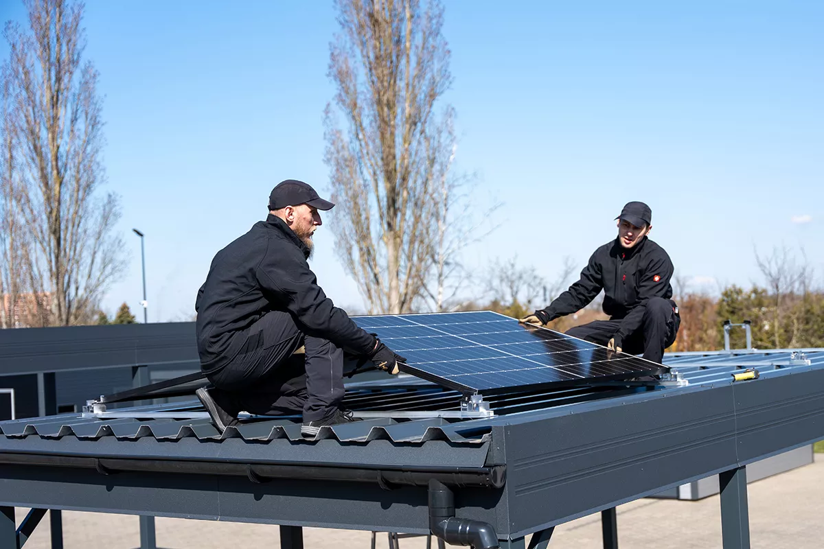 Photovoltaikanlage auf Carport montieren - Solarcarport bauen