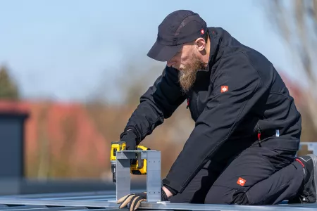 Photovoltaikanlage auf Carport montieren - Solarcarport bauen