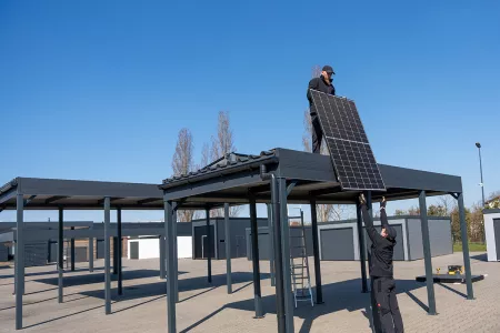 Photovoltaikanlage auf Carport montieren - Solarcarport bauen