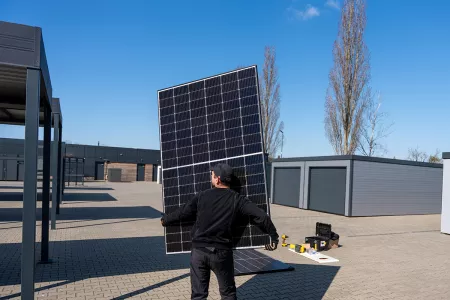 Photovoltaikanlage auf Carport montieren - Solarcarport bauen