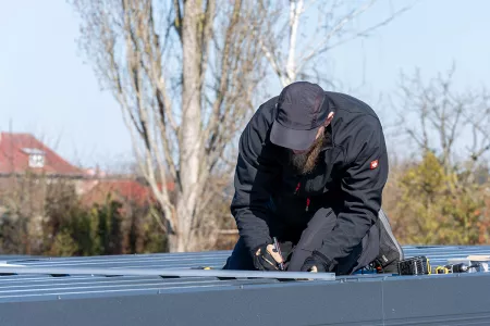 Photovoltaikanlage auf Carport montieren - Solarcarport bauen