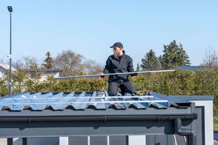 Photovoltaikanlage auf Carport montieren - Solarcarport bauen