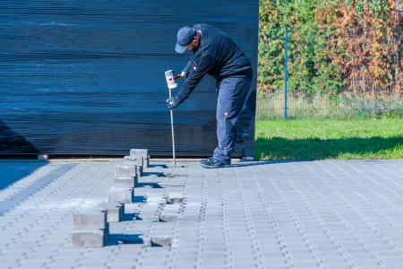 Baudiscount Carport Schraubfundamente vom Profi montieren lassen