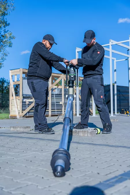 Baudiscount Carport Schraubfundamente vom Profi montieren lassen