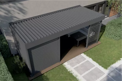 Terrassenüberdachung mit Geräteraum und Wänden mit festem isoliertem Dach